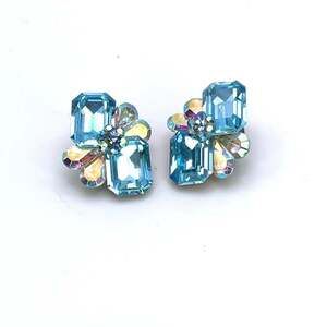 E165 | Clip-On Blue and Clear Gem Earrings